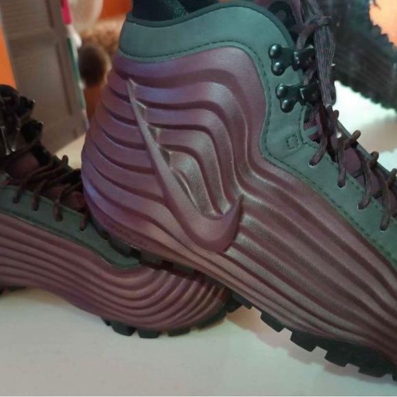 Nike ACG Lunardome 1 Sneakerboot 654867-669 Deep Burgundy Red Black Men 11 Size - Picture 1 of 5